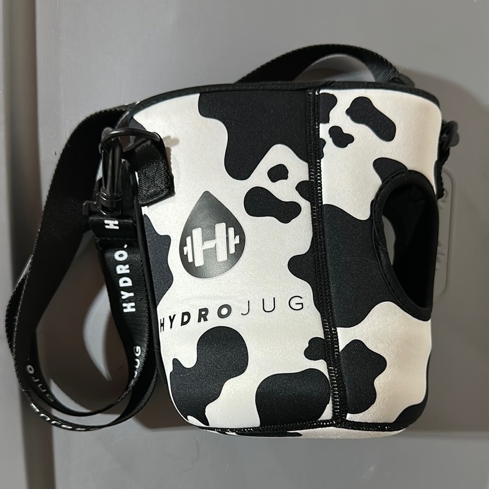 HydroJug cowprint cover